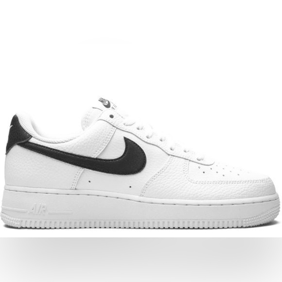 Nike Air Force 1’s black and white - Picture 1 of 5